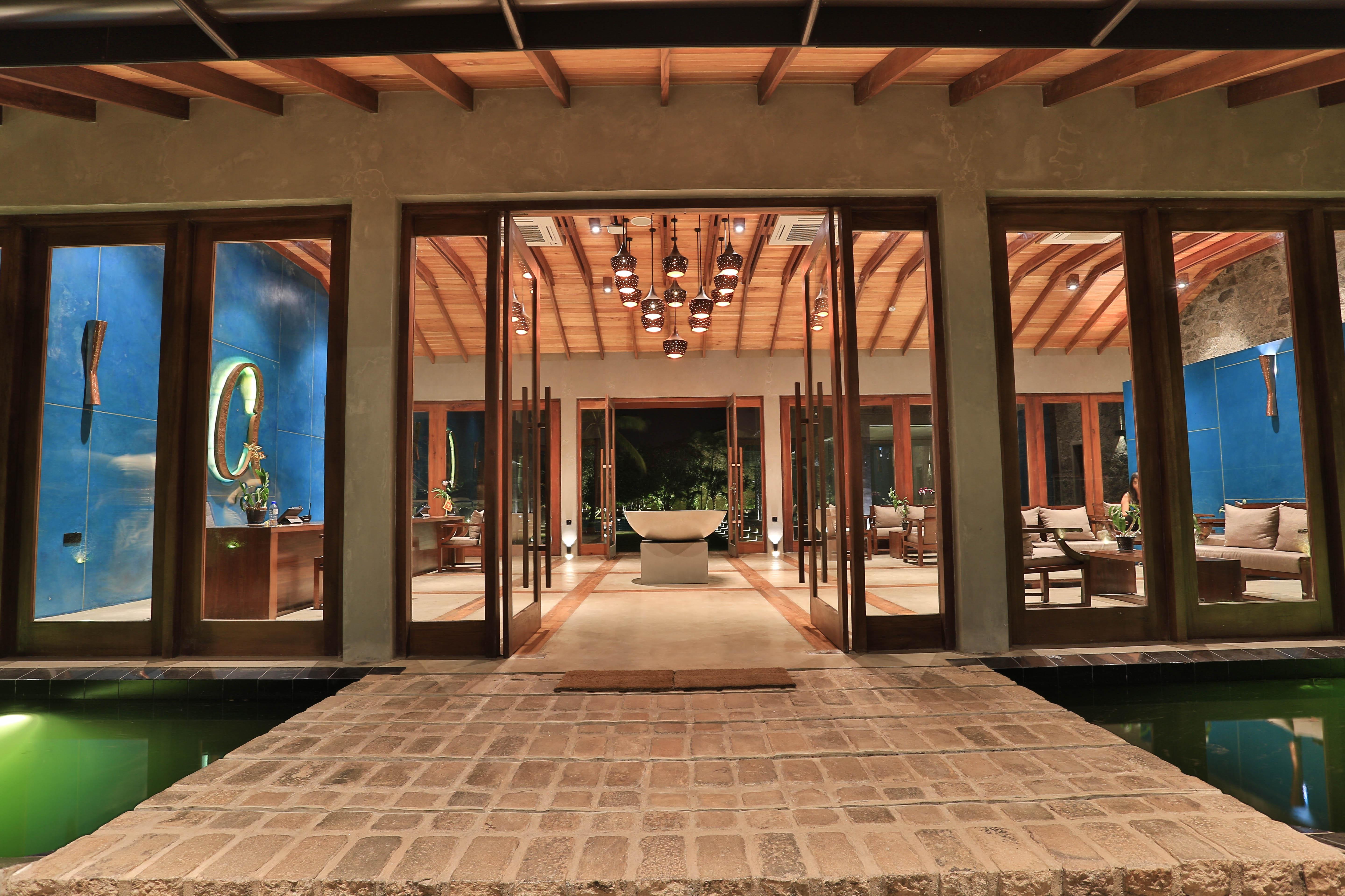 Regenta Arie Lagoon Negombo Exterior photo