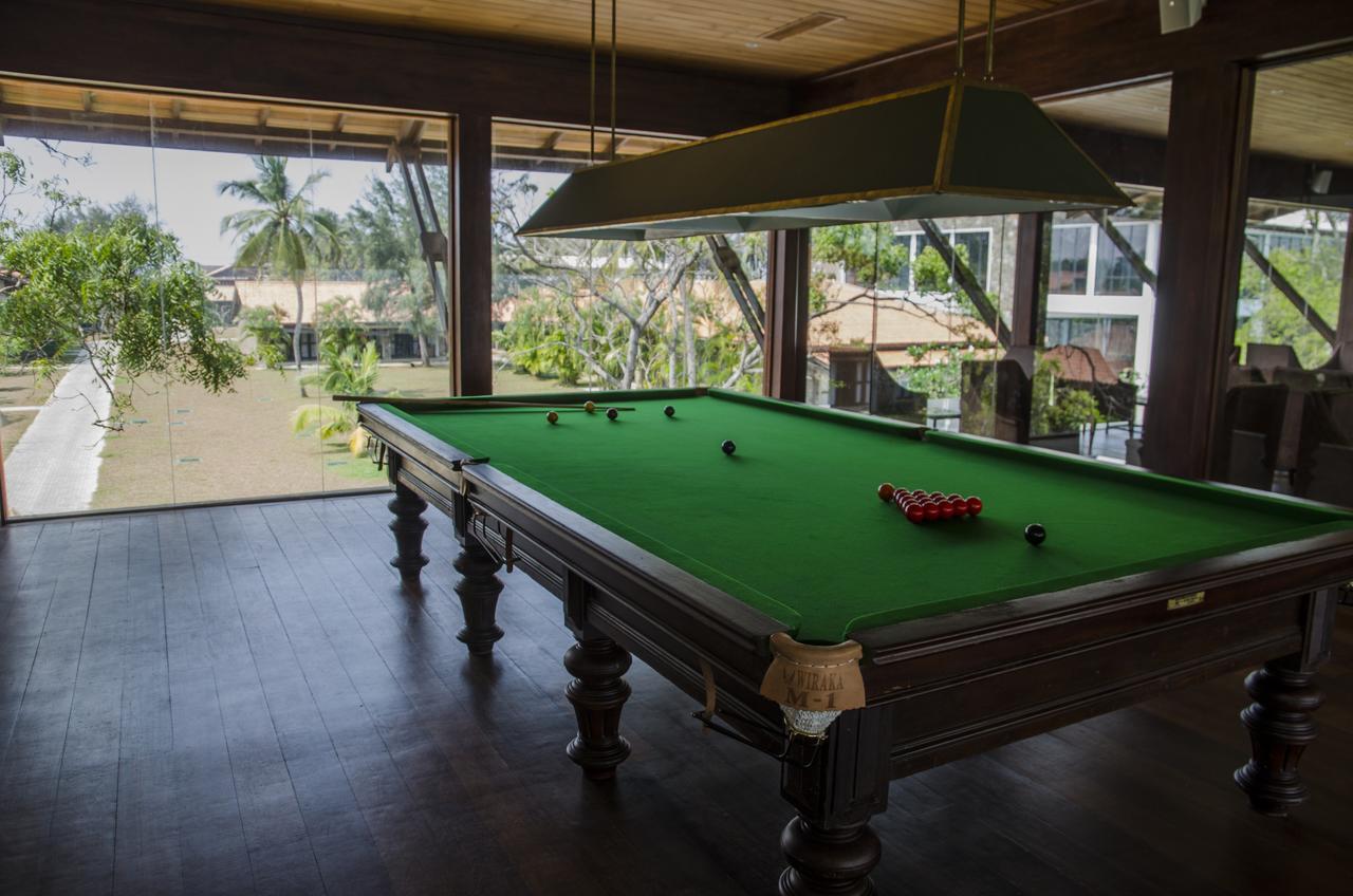 Regenta Arie Lagoon Negombo Exterior photo